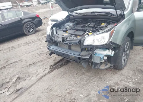 2017 Subaru Forester 2.5I Premium from USA, damaged, VIN JF2SJAEC9HH507511